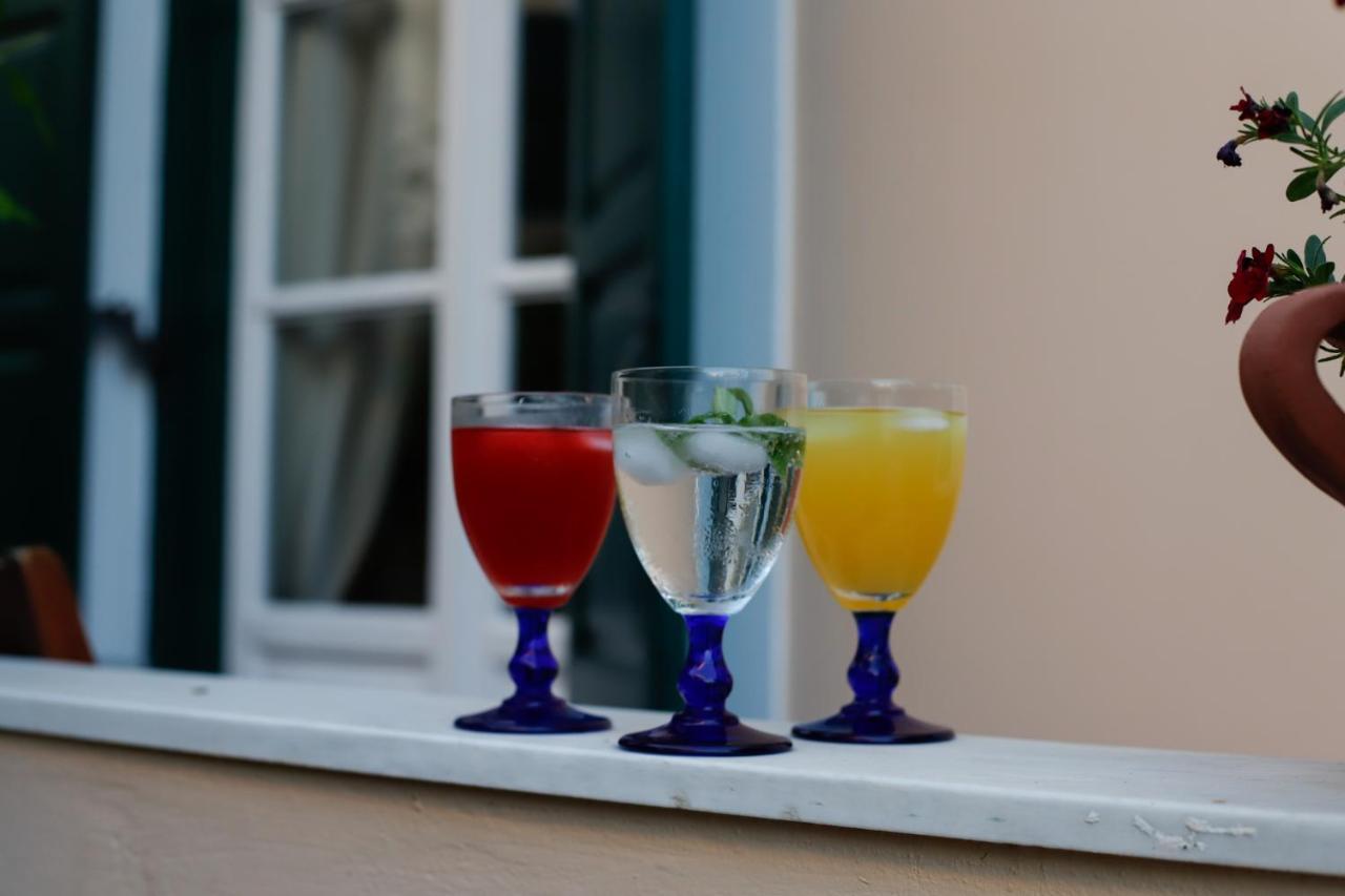 Twin House Spetses Hotel Buitenkant foto
